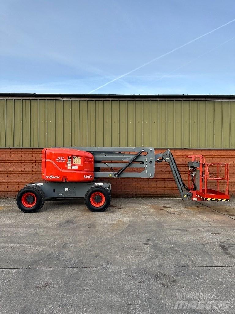 SkyJack SJ 46 AJ Articulated boom lifts