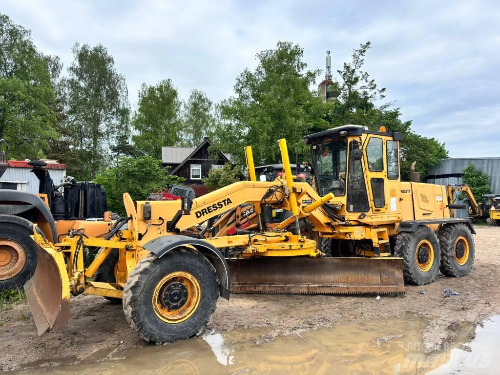 Dressta RD-165C Graders