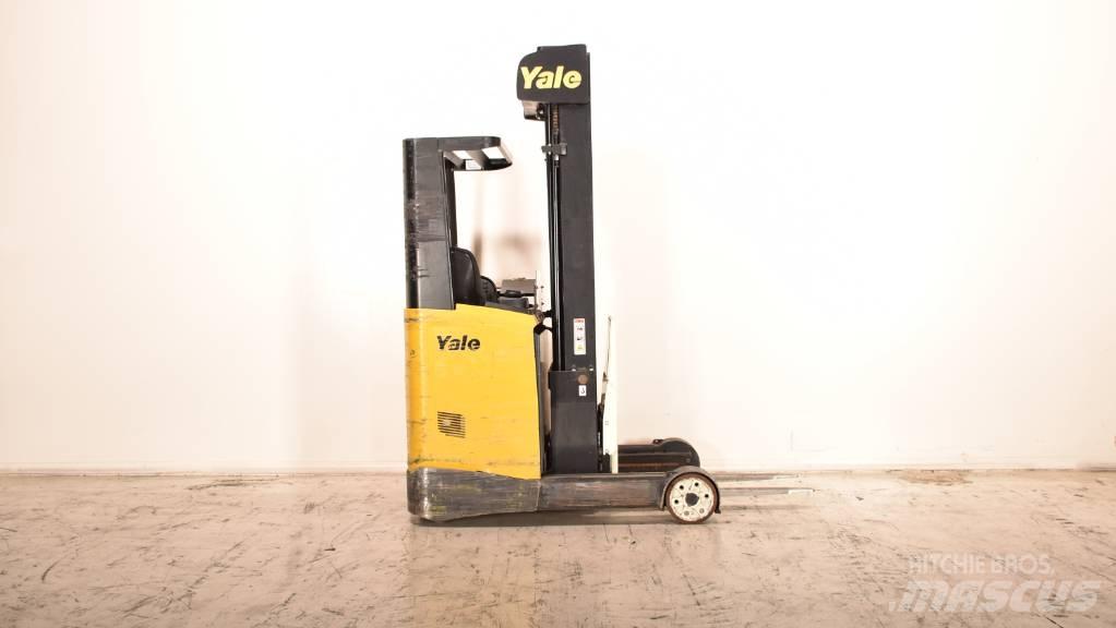 Yale MR 14 Reach trucks