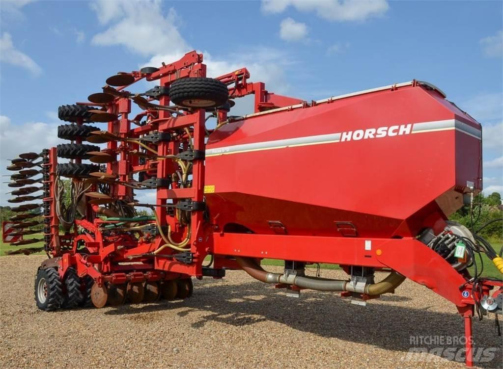 Horsch Focus 6 TD Precision sowing machines