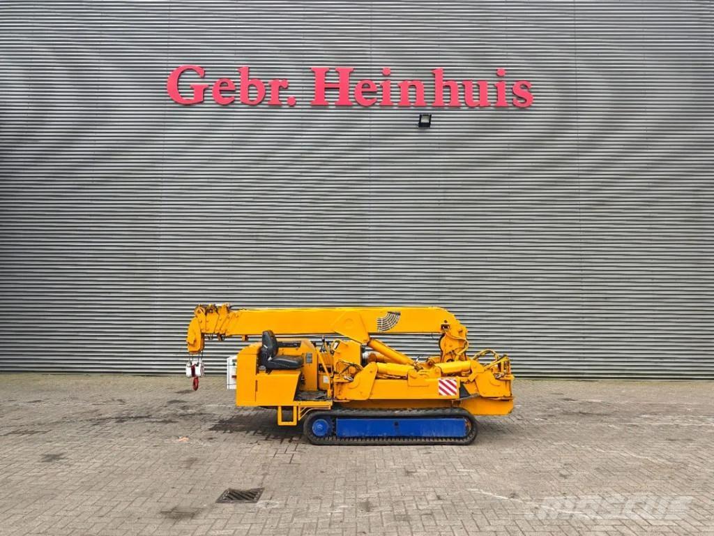 Unic URA 376 C Mini cranes