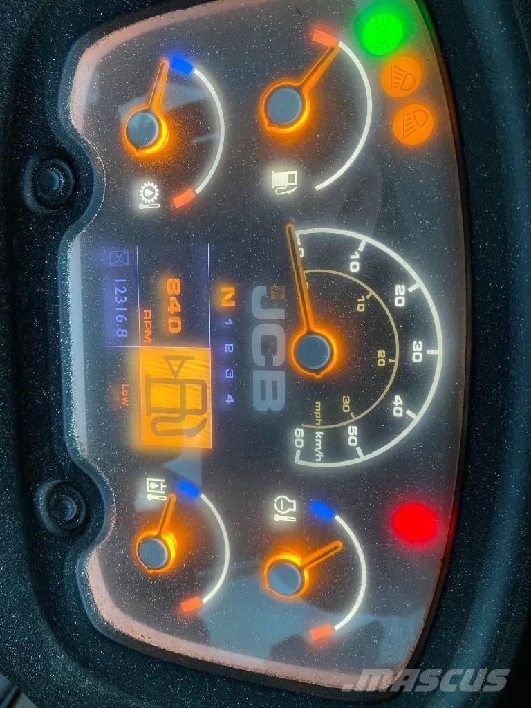 JCB 411 HT T4i Wheel loaders
