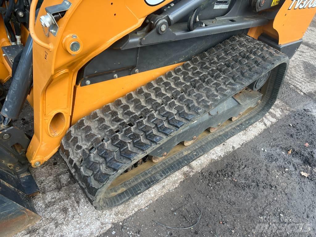 CASE TV 370 B Skid steer loaders