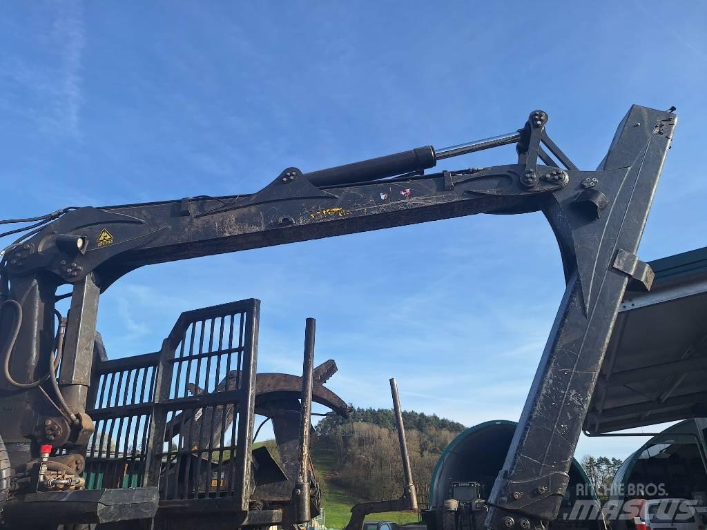 Ritter 220-8R Forwarders