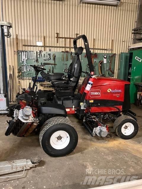 Toro Reelmaster 5010 Fairway mowers