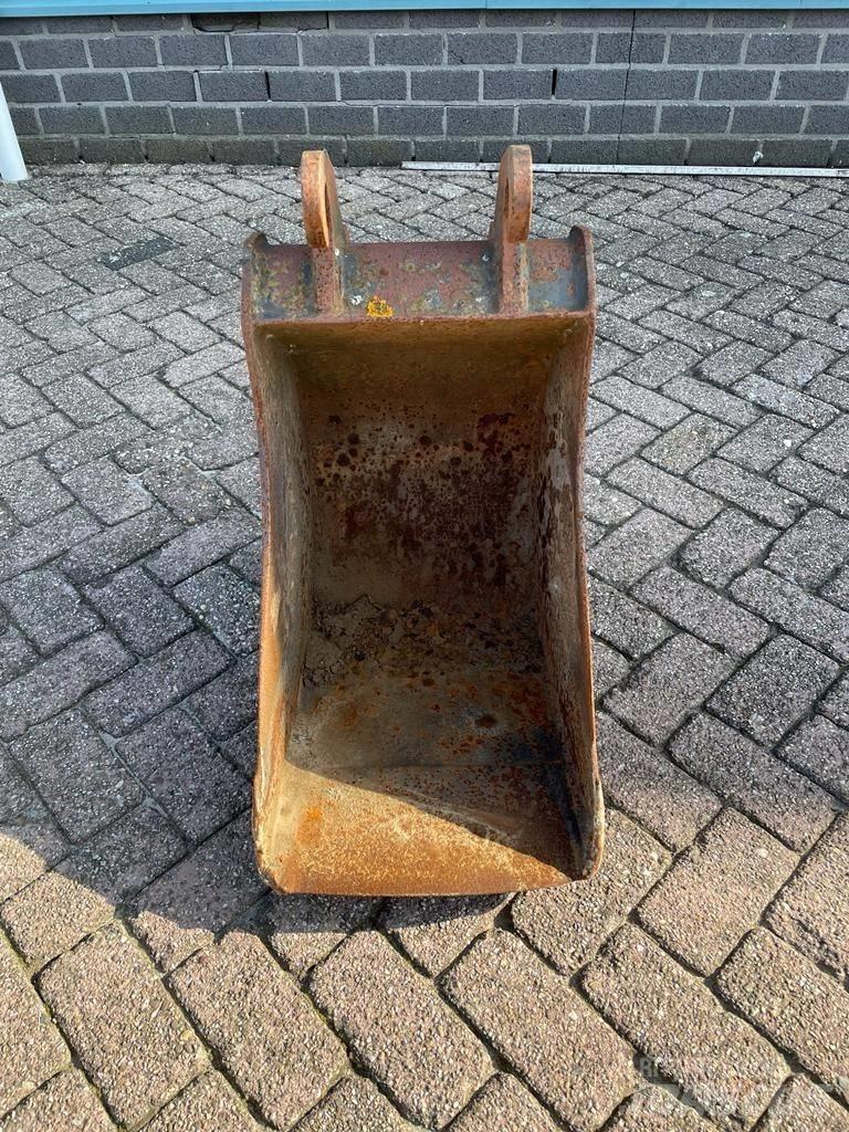 Eurosteel sleuvenbak Buckets