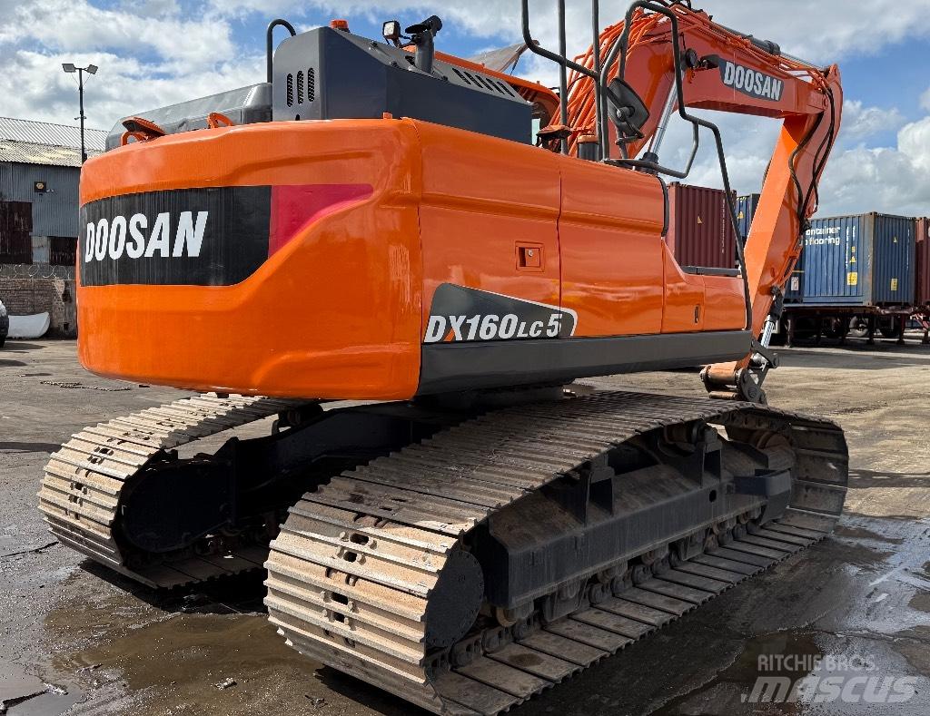 Doosan DX160LC-5 Crawler excavators