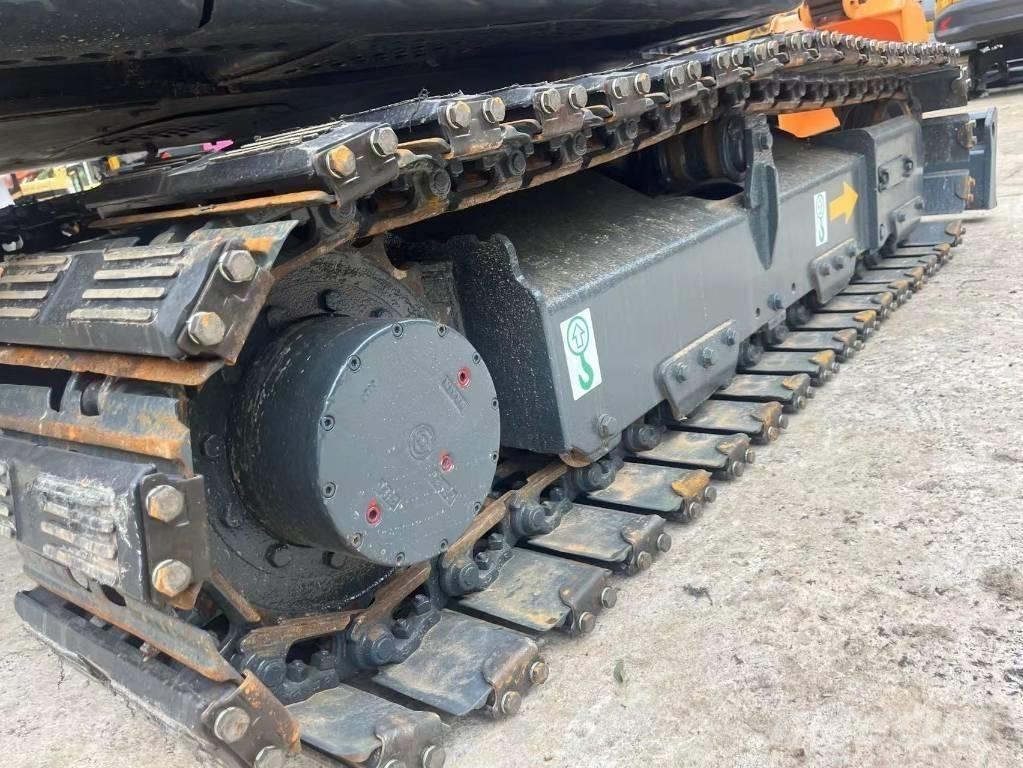 Hyundai 60vs Mini excavators < 7t (Mini diggers)