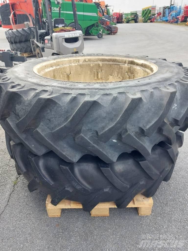 Paripyörät 16.9R38 Tyres, wheels and rims