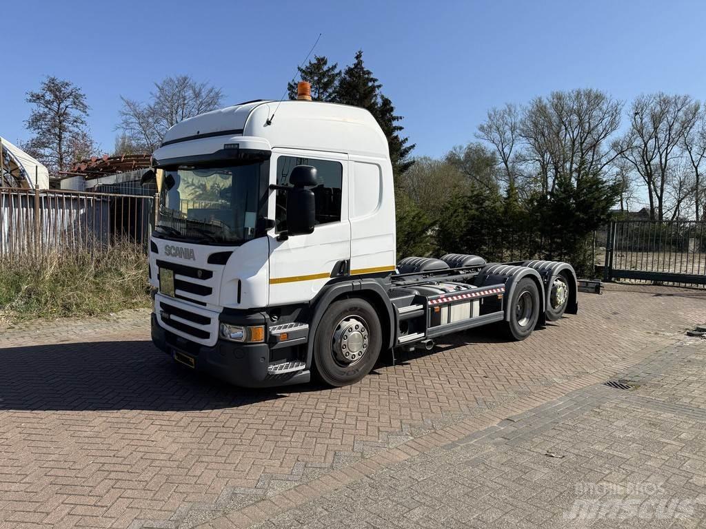 Scania P280 Chassis Cab trucks