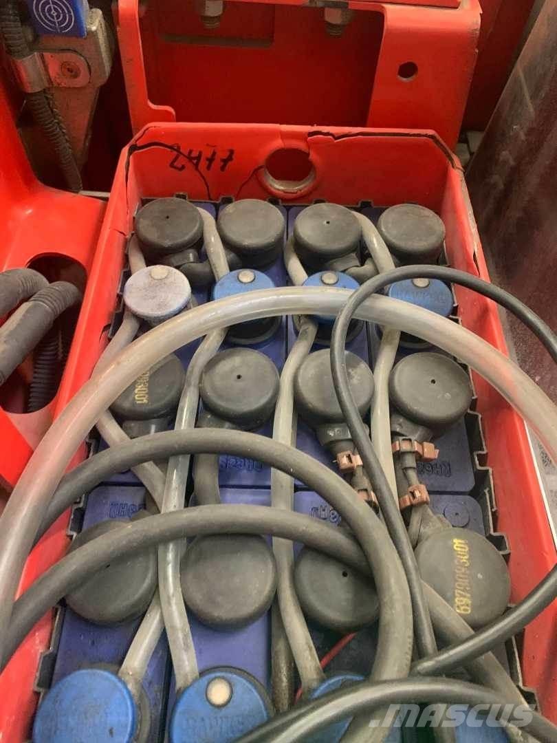 Linde L14I Self propelled stackers