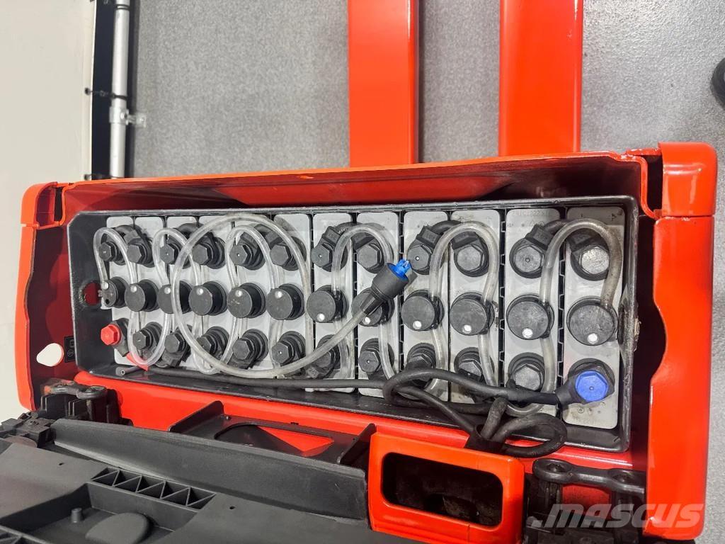 Linde T 18 Low lifter