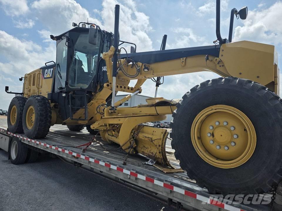CAT 140 M 2 Graders