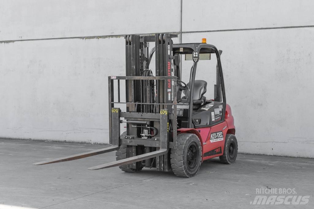 Manitou MI 30 D Diesel trucks