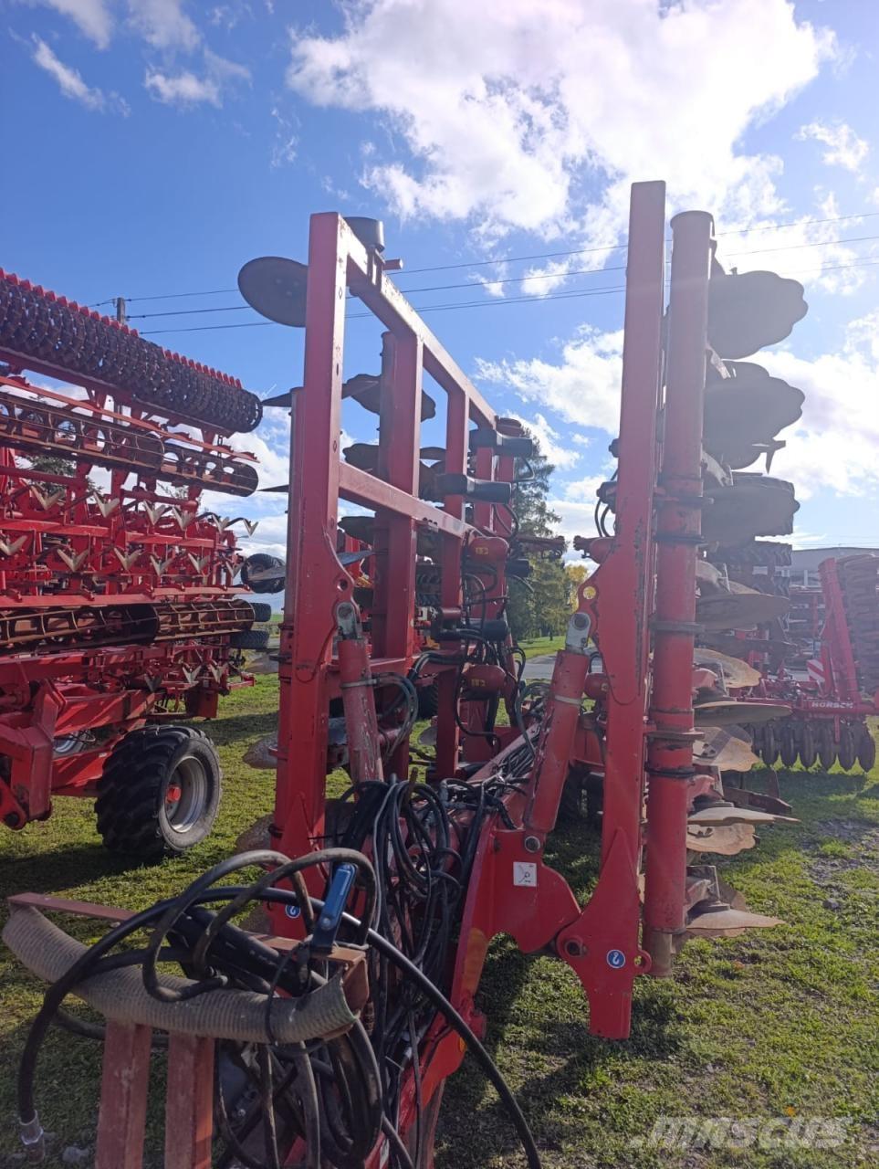Horsch Tiger 6MT Cultivators