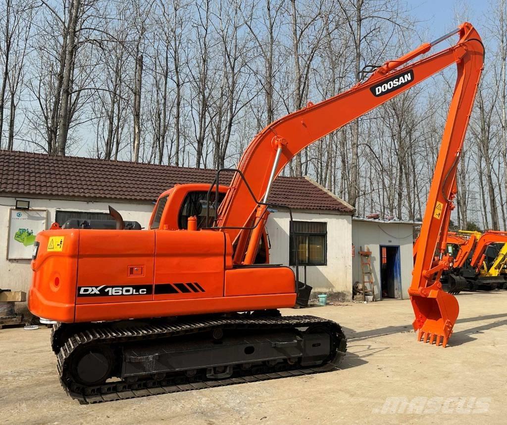 Doosan DX160LC Crawler excavators