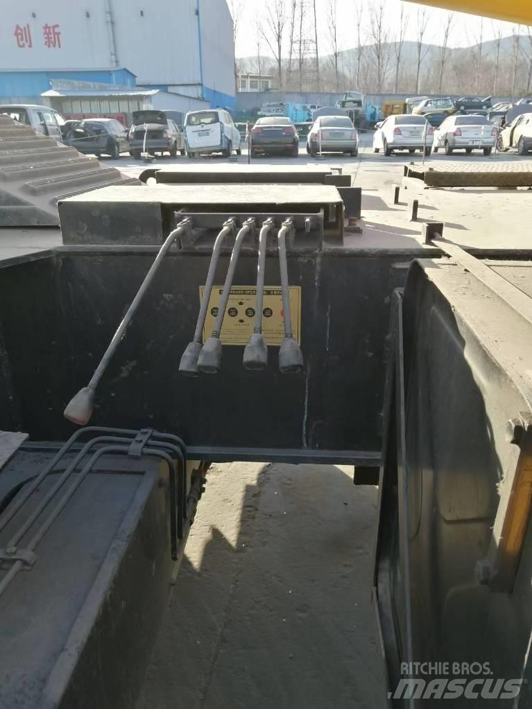 Tadano TL 300 E Rough terrain cranes