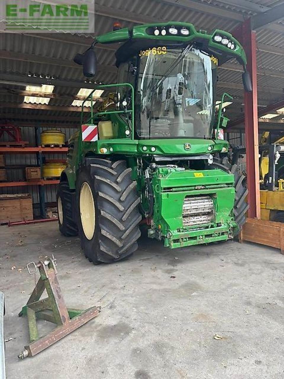 John Deere 8600 Self-propelled foragers