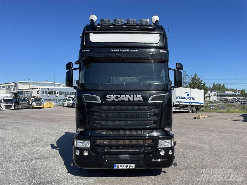 Scania R580 6x4 Tractor Units