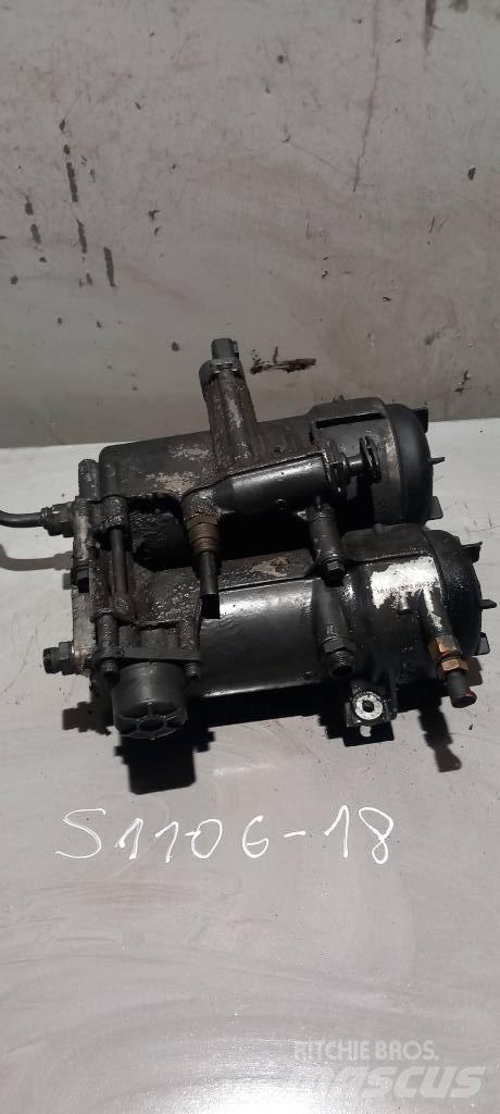 Scania R 440.     2545570 Engines