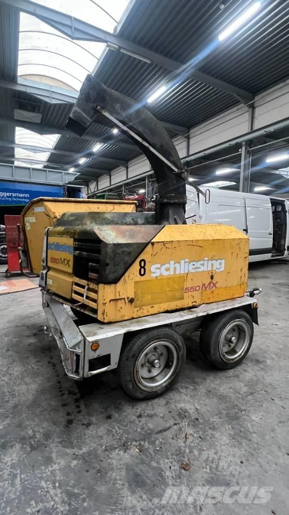 Schliesing 550 MX Forest trailers