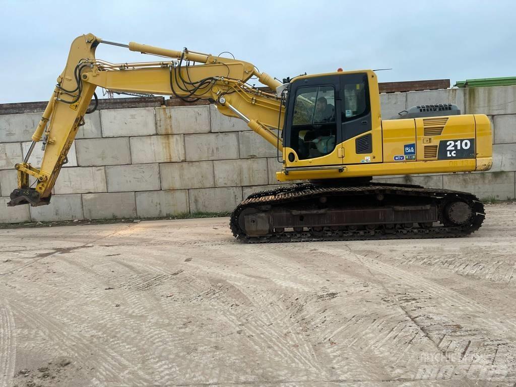 Komatsu PC 210 Crawler excavators