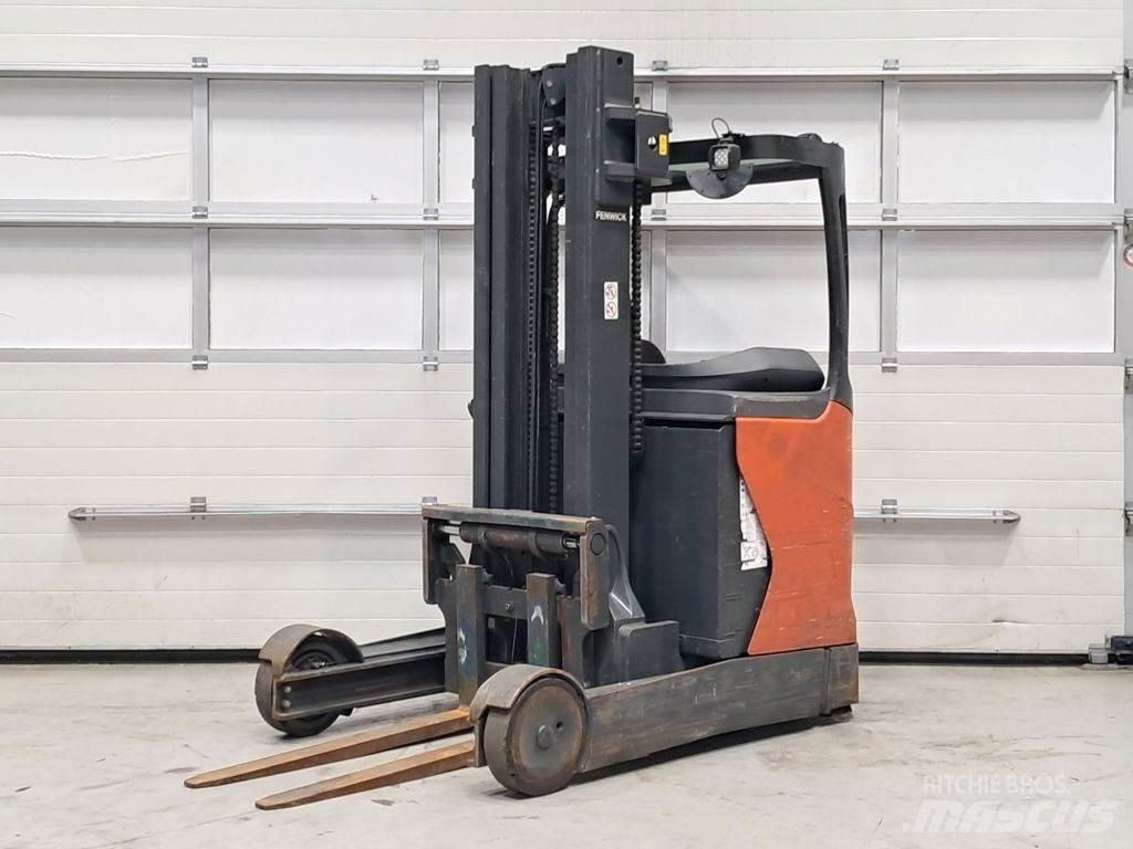 Linde R20-01 Reach trucks