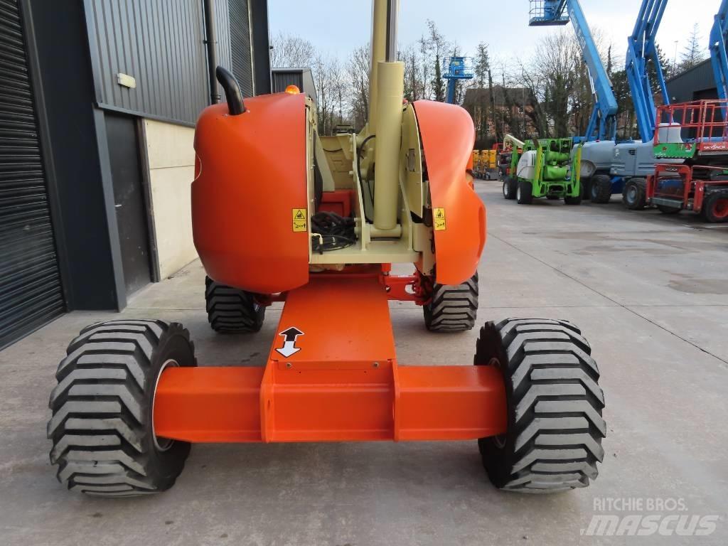JLG 450 AJ Articulated boom lifts