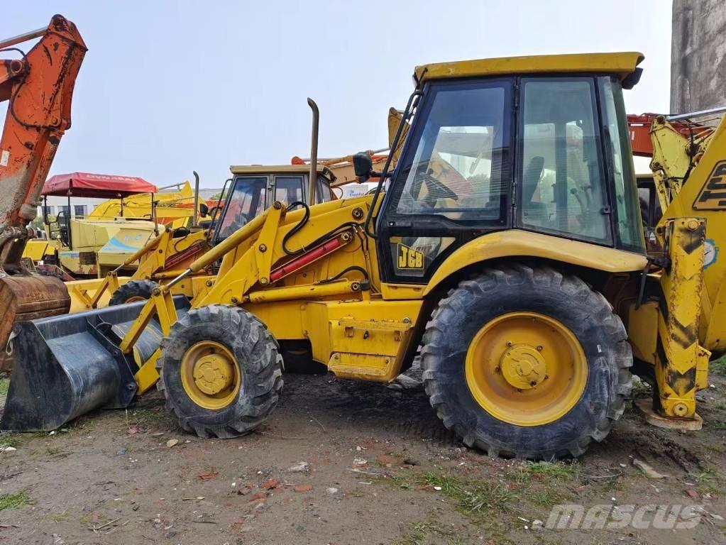 JCB 3 CX Backhoe loaders