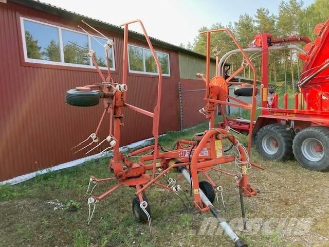 SIP 555 Rakes and tedders