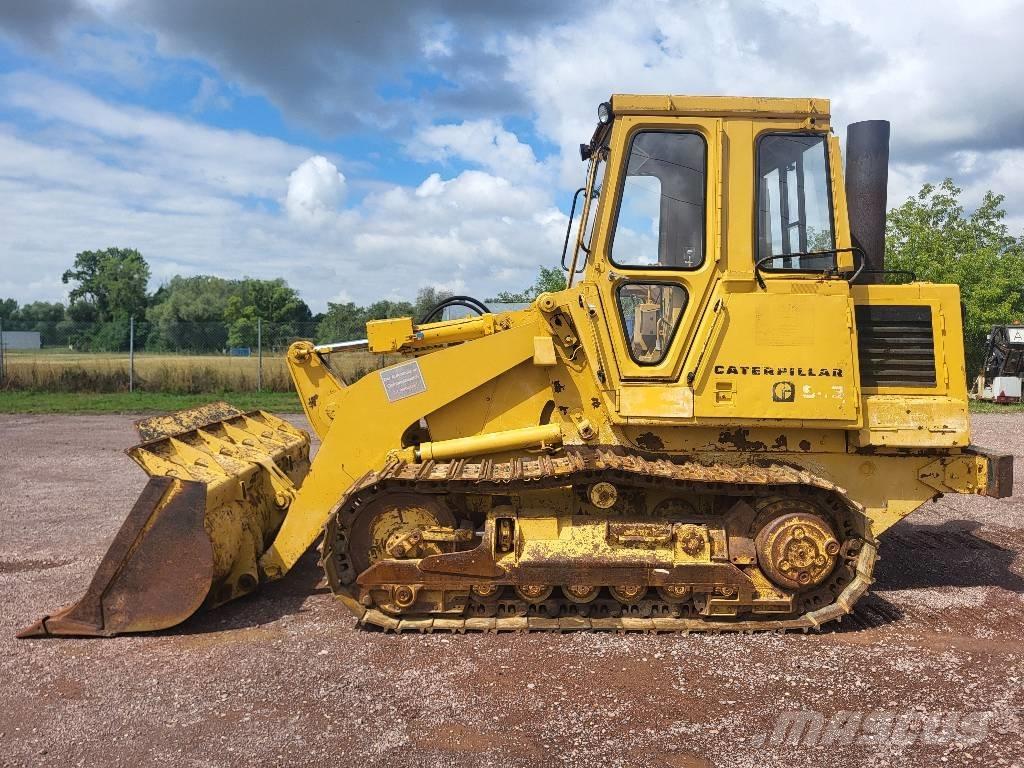 CAT 943 Crawler loaders