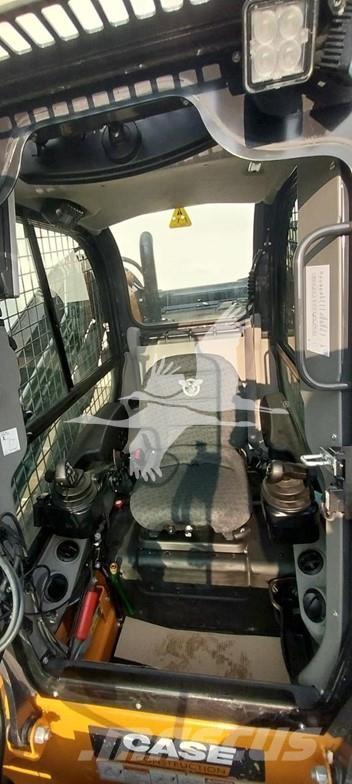 CASE DL550 Skid steer loaders