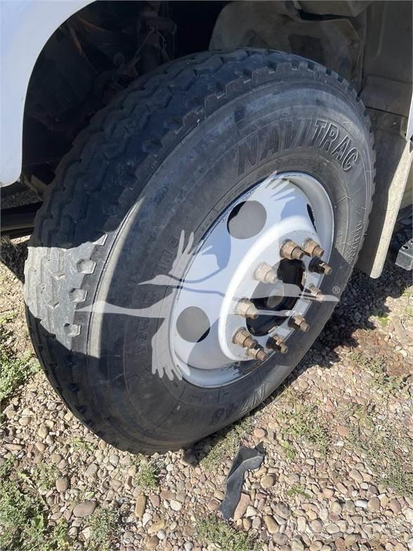 GMC 7500 Construction - Others