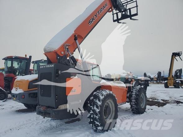 SkyTrak 10054 Telescopic handlers