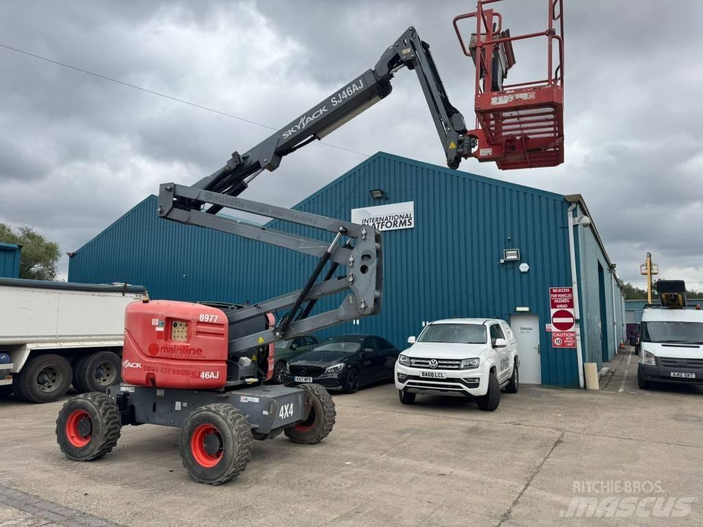 SkyJack SJ 46 AJ Articulated boom lifts