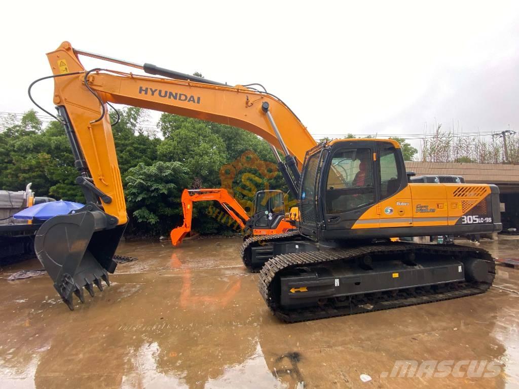 Hyundai Robex 305 LC Crawler excavators