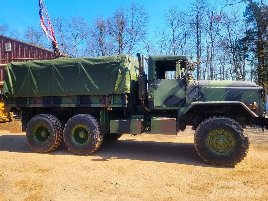 BMY M925A2 Box body trucks