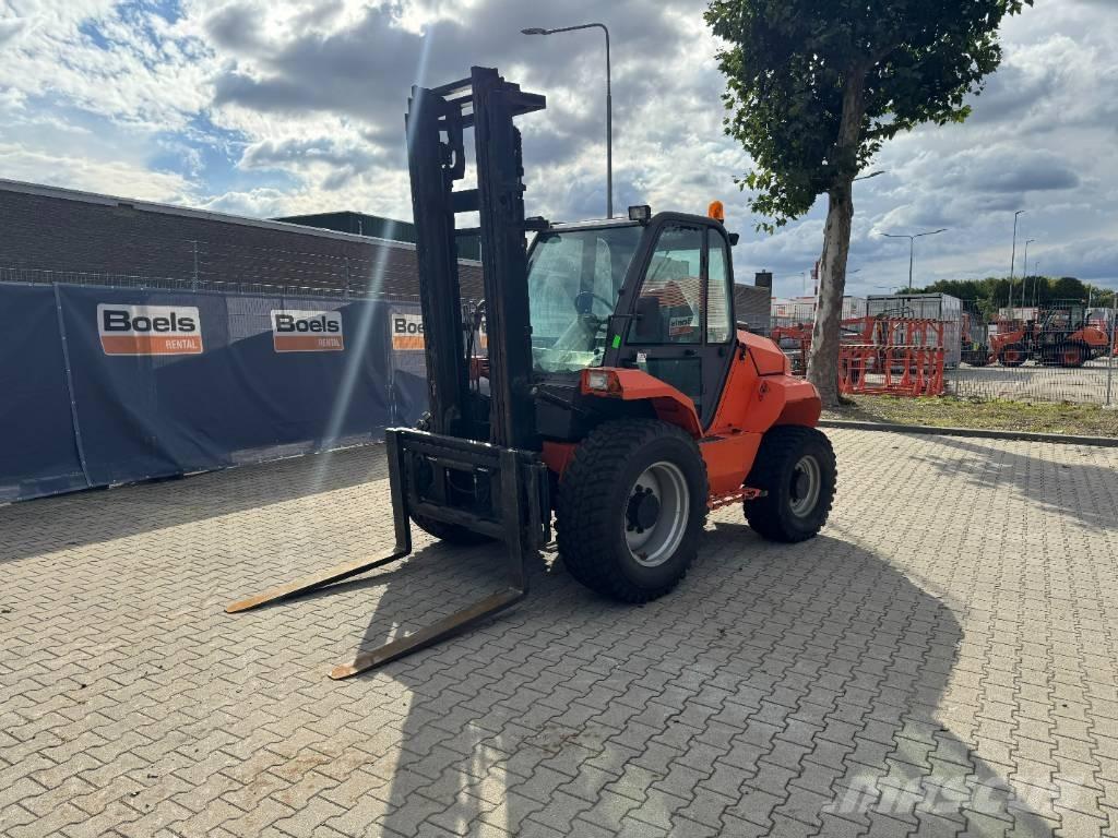 Manitou M30-4 Diesel trucks