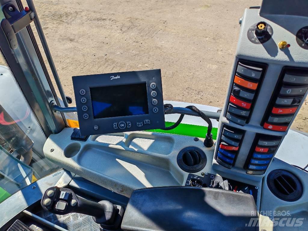 Lännen 8600 E Backhoe loaders