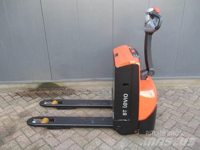 Toyota LWE 140 Low lifter