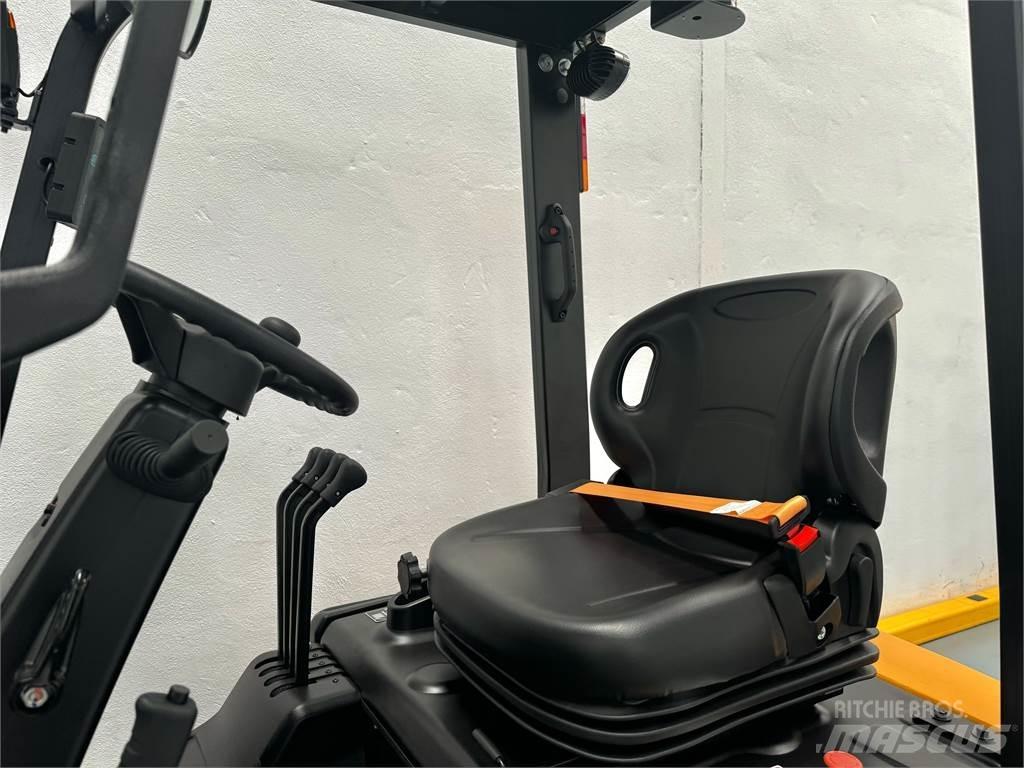  CPD18TVL Electric forklift trucks