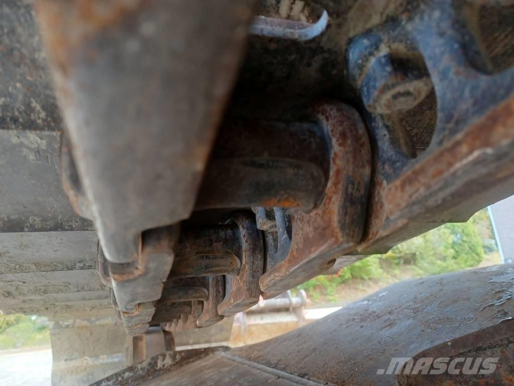 Hitachi ZX 135 US-6 Crawler excavators