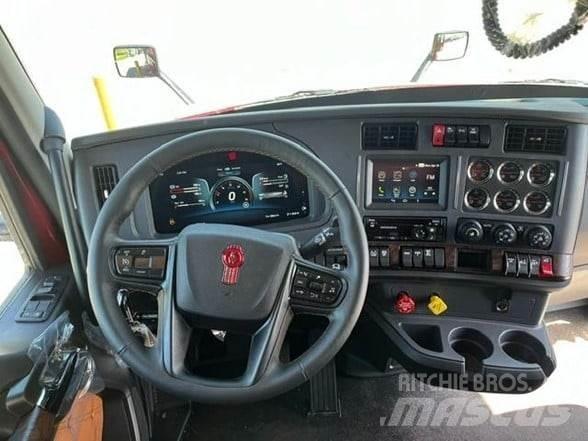 Kenworth T680 Tractor Units