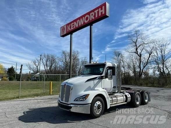 Kenworth T680 Tractor Units