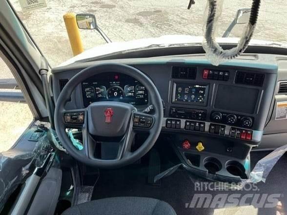 Kenworth T680 Tractor Units