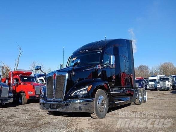 Kenworth T680 Tractor Units