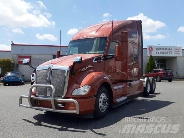 Kenworth T680 Tractor Units