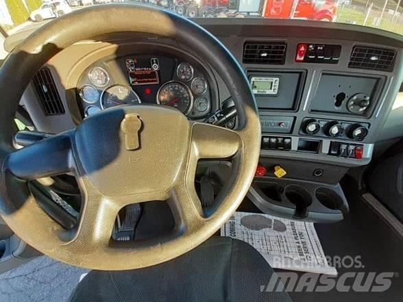 Kenworth T680 Tractor Units