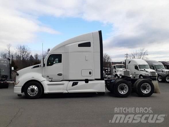 Kenworth T680 Tractor Units