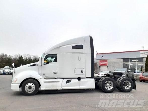 Kenworth T680 Tractor Units
